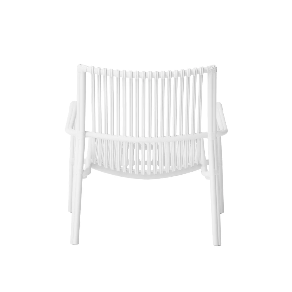 Modern Polypropylene Outdoor Armchair | One Piece Injection Molded Plastic Chair for Patio & Hospitality