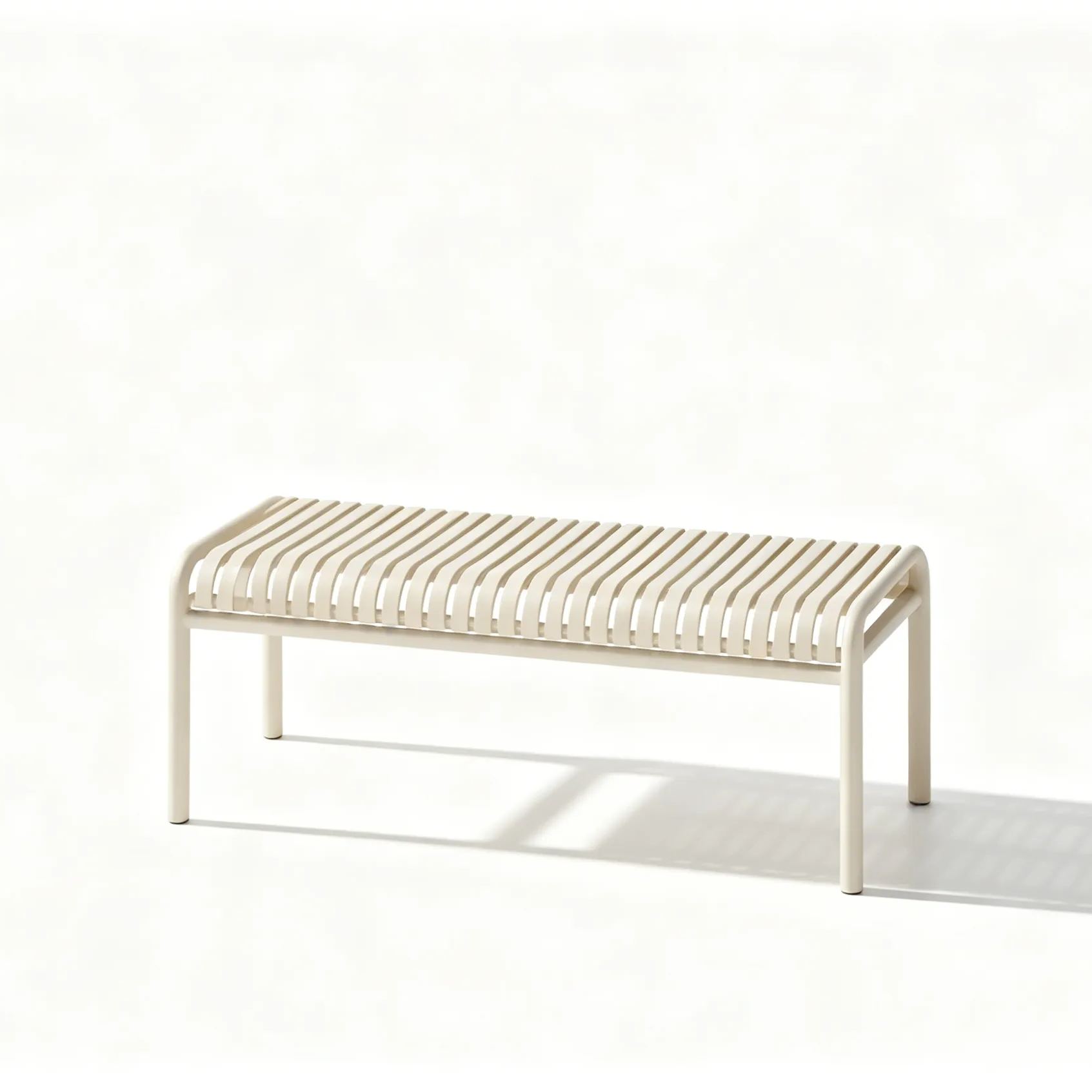 Slatted PP Plastic Outdoor Coffee Table / Bench - Modern Patio Side Table for Restaurant, Cafe & Hotel Use