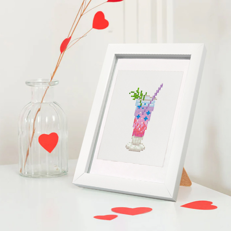 Frameless, mini diamond painting, creative mini diamond painting of summer drinks on the entrance flower house table, creative simple pattern diamond painting, 12 pcs, 5.9 X7 inches.