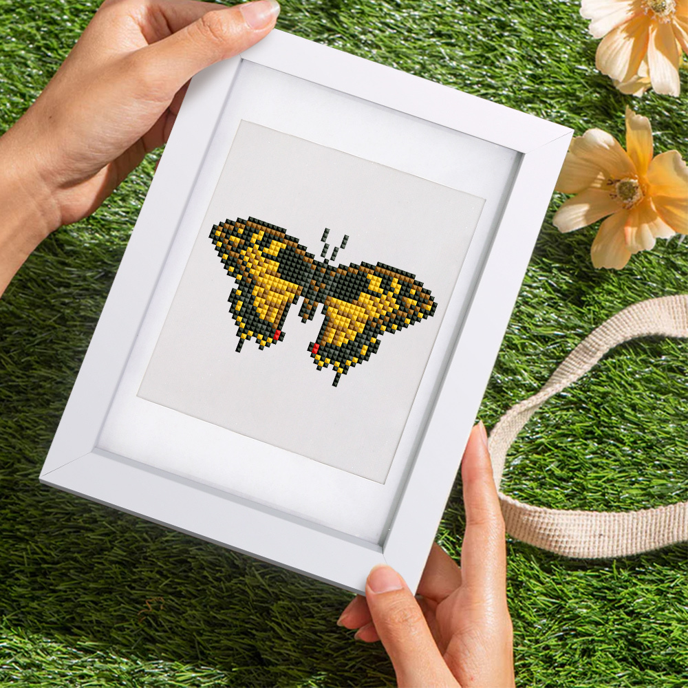 Frameless, mini diamond painting, butterfly creative mini diamond painting on the entrance flower house desktop, creative simple pattern diamond painting, 12pcs, 5.9 X7 inches.