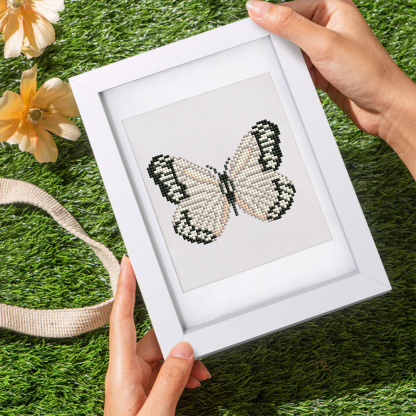 Frameless, mini diamond painting, butterfly creative mini diamond painting on the entrance flower house desktop, creative simple pattern diamond painting, 12pcs, 5.9 X7 inches.