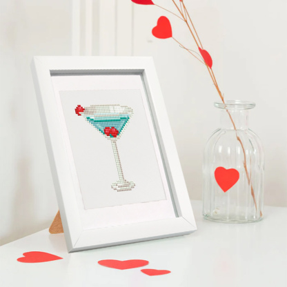 Frameless, mini diamond painting, creative mini diamond painting of summer drinks on the entrance flower house table, creative simple pattern diamond painting, 12 pcs, 5.9 X7 inches.