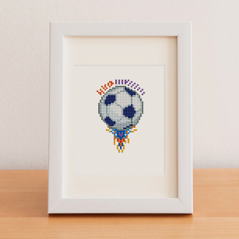 Frameless, mini diamond painting, football creative mini diamond painting on the entrance flower house desktop, creative simple pattern diamond painting, 12 pcs, 5.9 X7 inches.