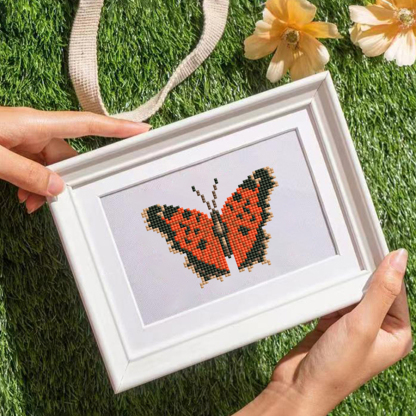 Frameless, mini diamond painting, butterfly creative mini diamond painting on the entrance flower house desktop, creative simple pattern diamond painting, 12pcs, 7 X5.9 inches.