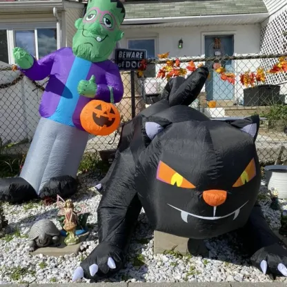 HOMCOM 4ft Inflatable Halloween Pouncing Black Cat, Inflatable Outdoor LED Yard Display for Holiday Home