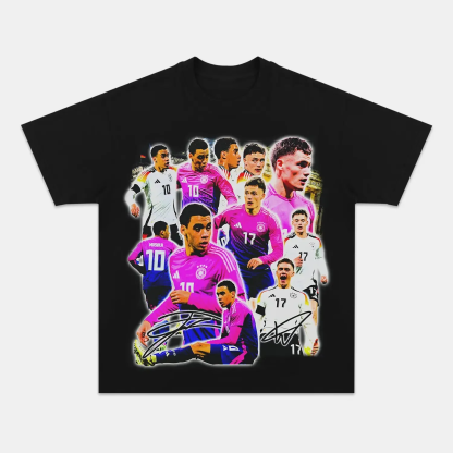 Unisex-Adult Ultra Cotton Washed T-Shirt Graphic    WIRTZ X MUSIALA GERMANY TEE (Men&Women)
