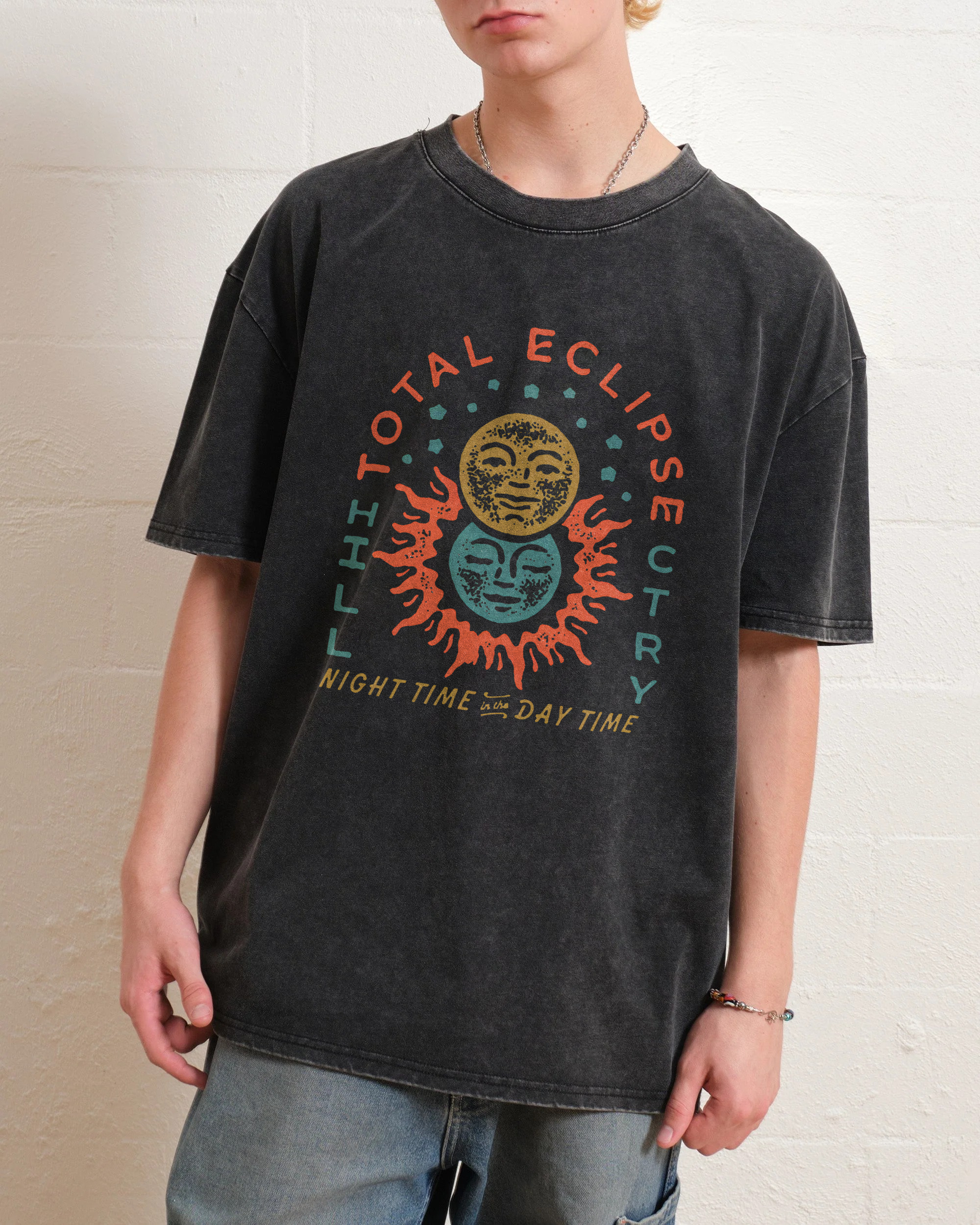 Washed T-Shirt | Unisex Fit Hippie Sun Graphic Tee | TIDESENCE
