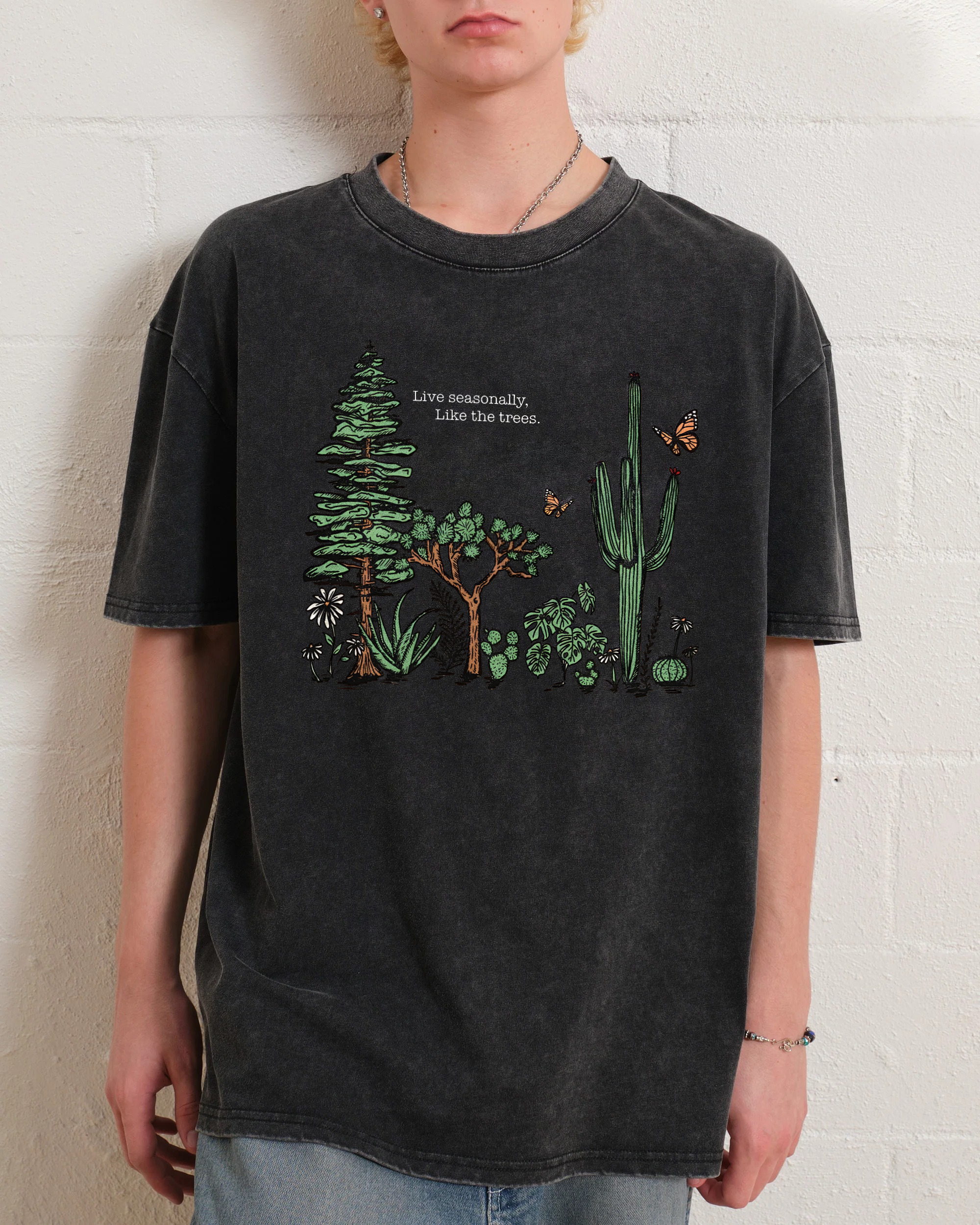 Washed T-Shirt | Unisex Fit Live Seasonally Like The Trees | TIDESENCE
