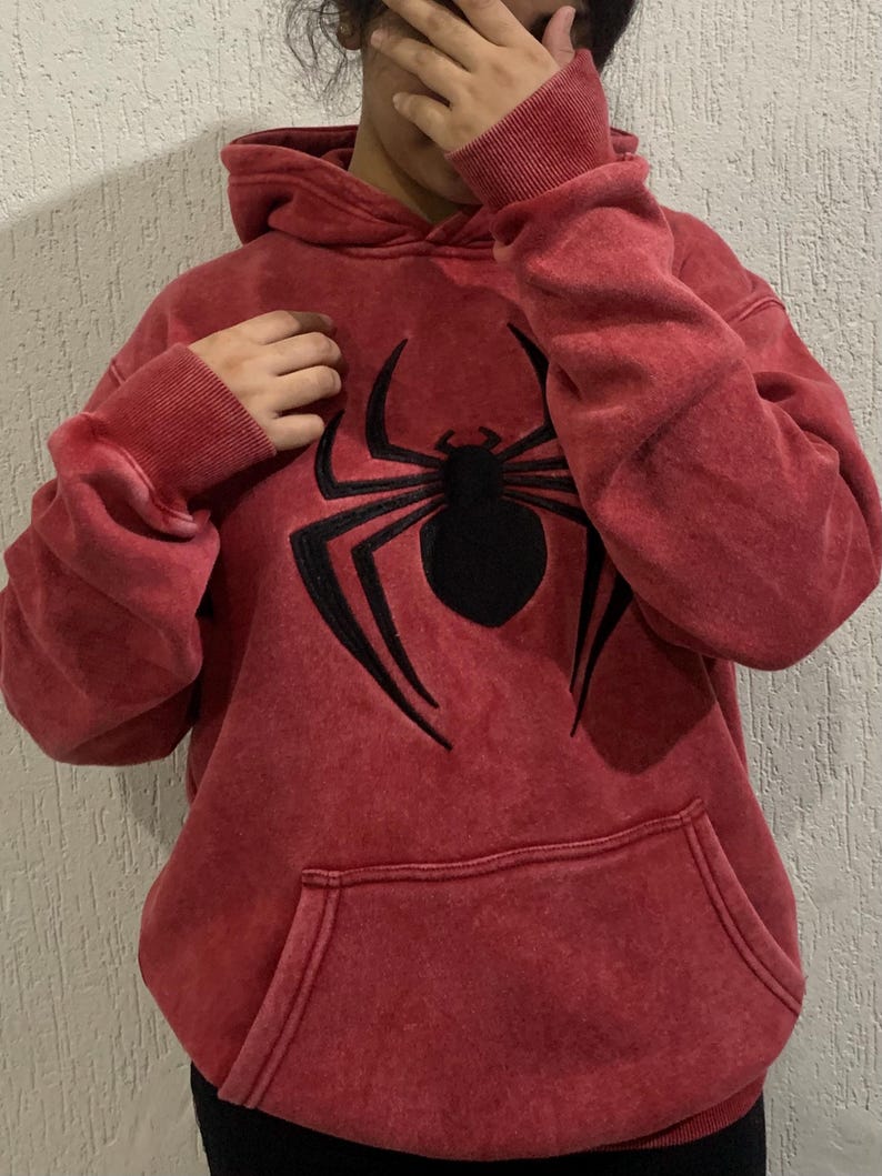 Cute Spider Retro Print Washed Hoodie