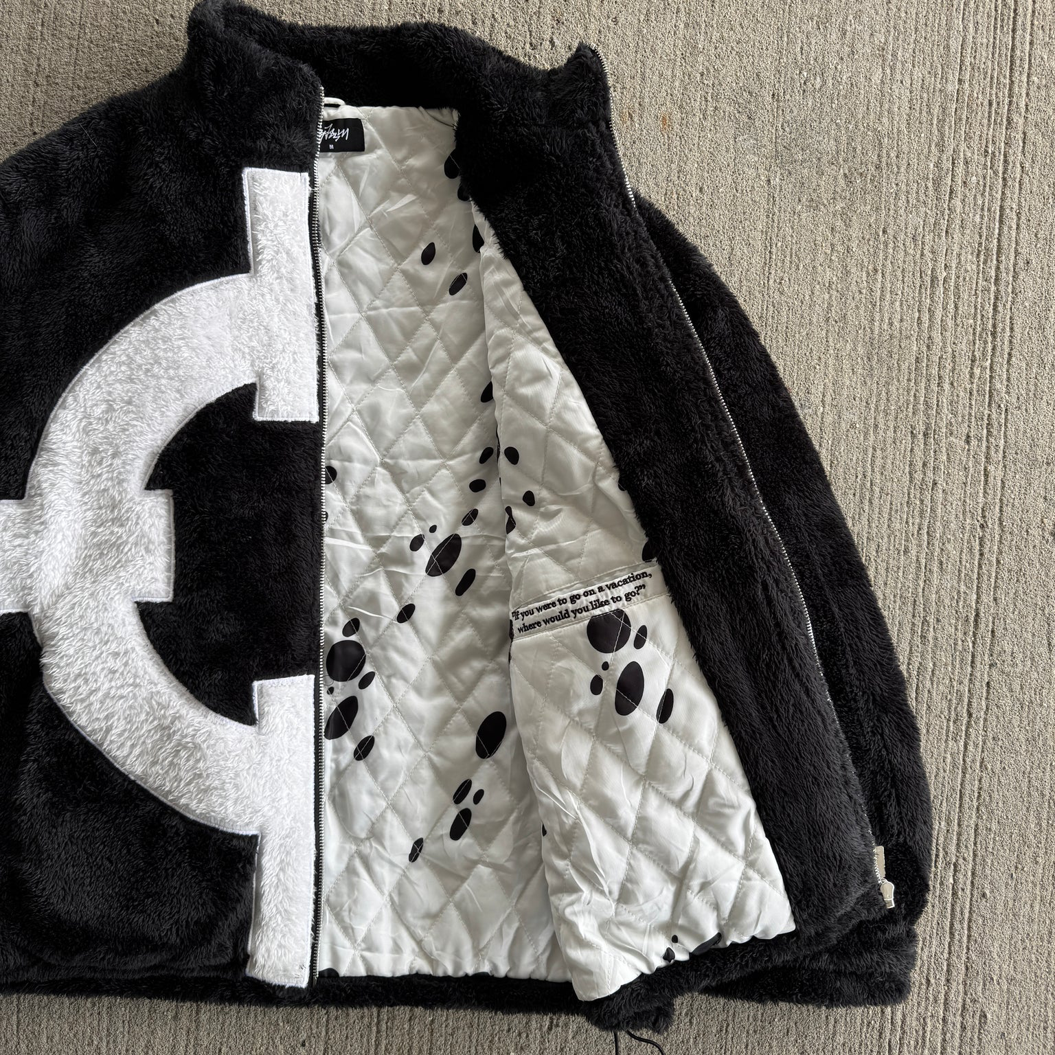 UNISEX KUMA SHERPA JACKET | ONE PIECE