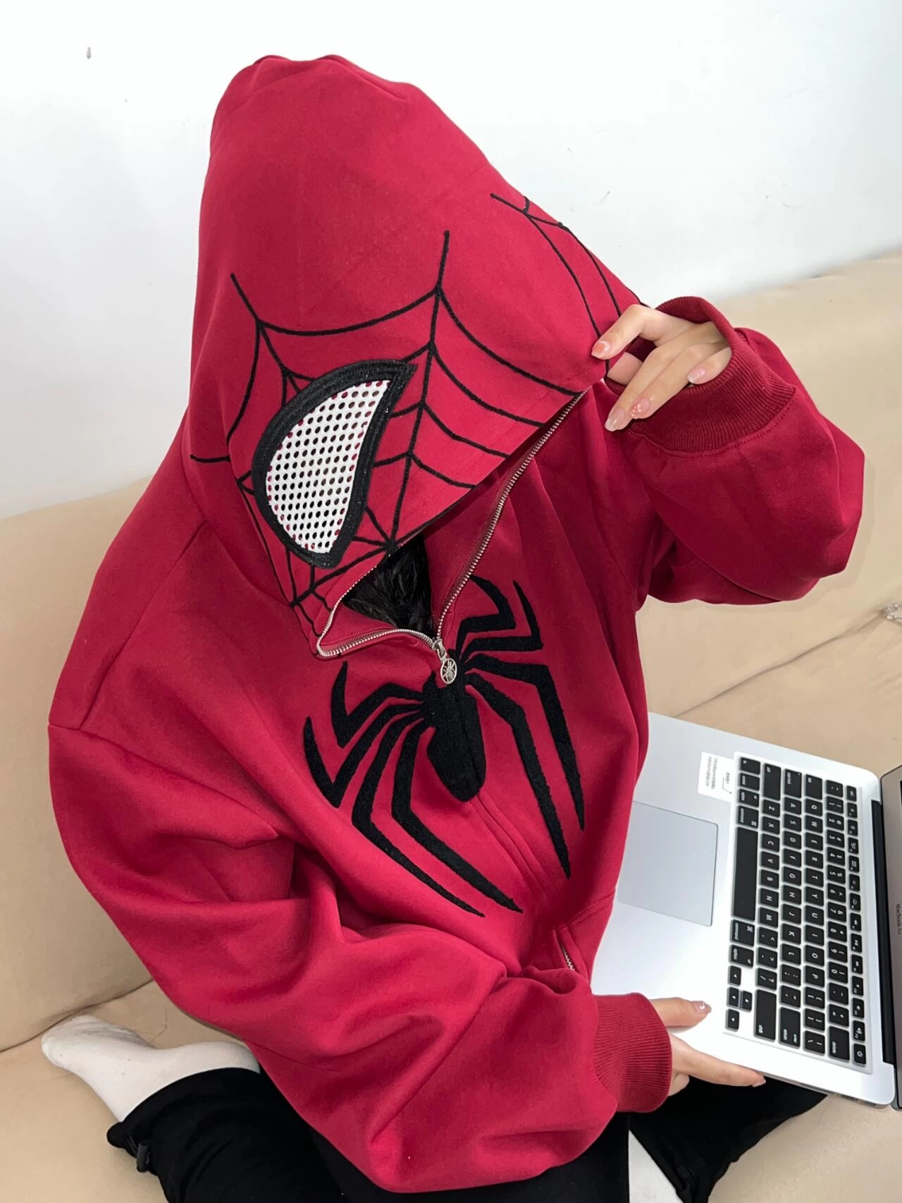 Cute Spider Retro Embroidered Matching Zipper Hoodie