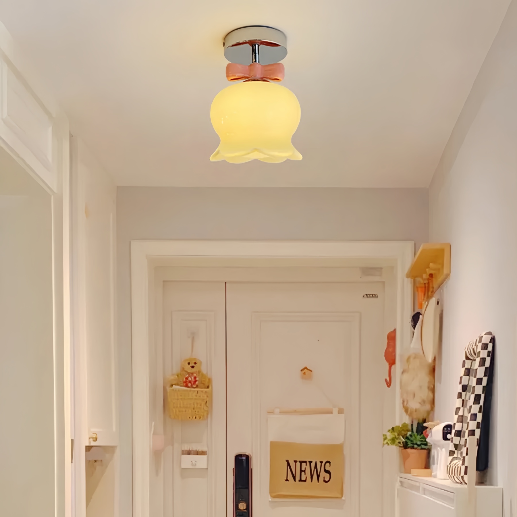 Modern Cream Style Flower Shaped Ceiling Lighting