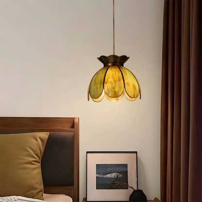 Retro Style Glass Pendant Light With Green or Gold Leaves