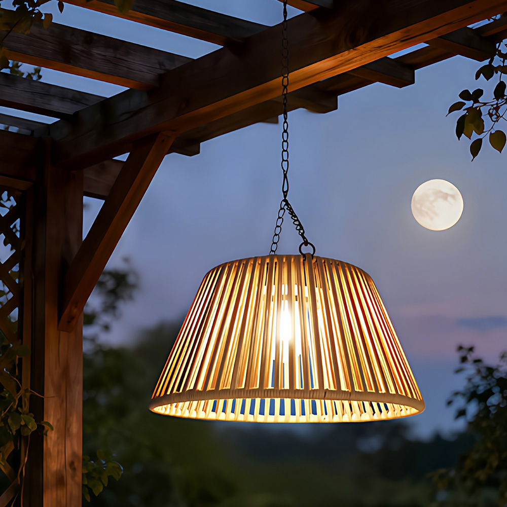 Rattan Waterproof Dual-Charged Solar Pendant Light