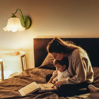 Valley Flower Wall Lamp