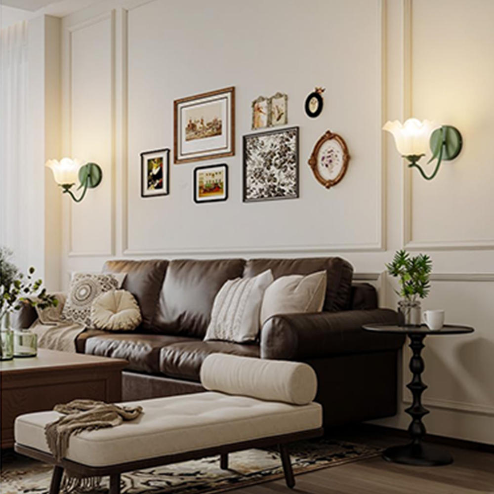 Valley Flower Wall Lamp