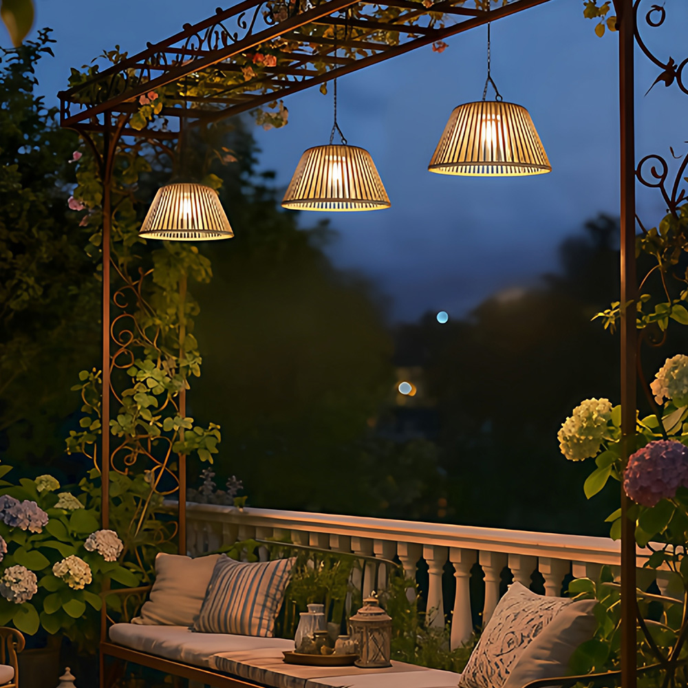 Rattan Waterproof Dual-Charged Solar Pendant Light