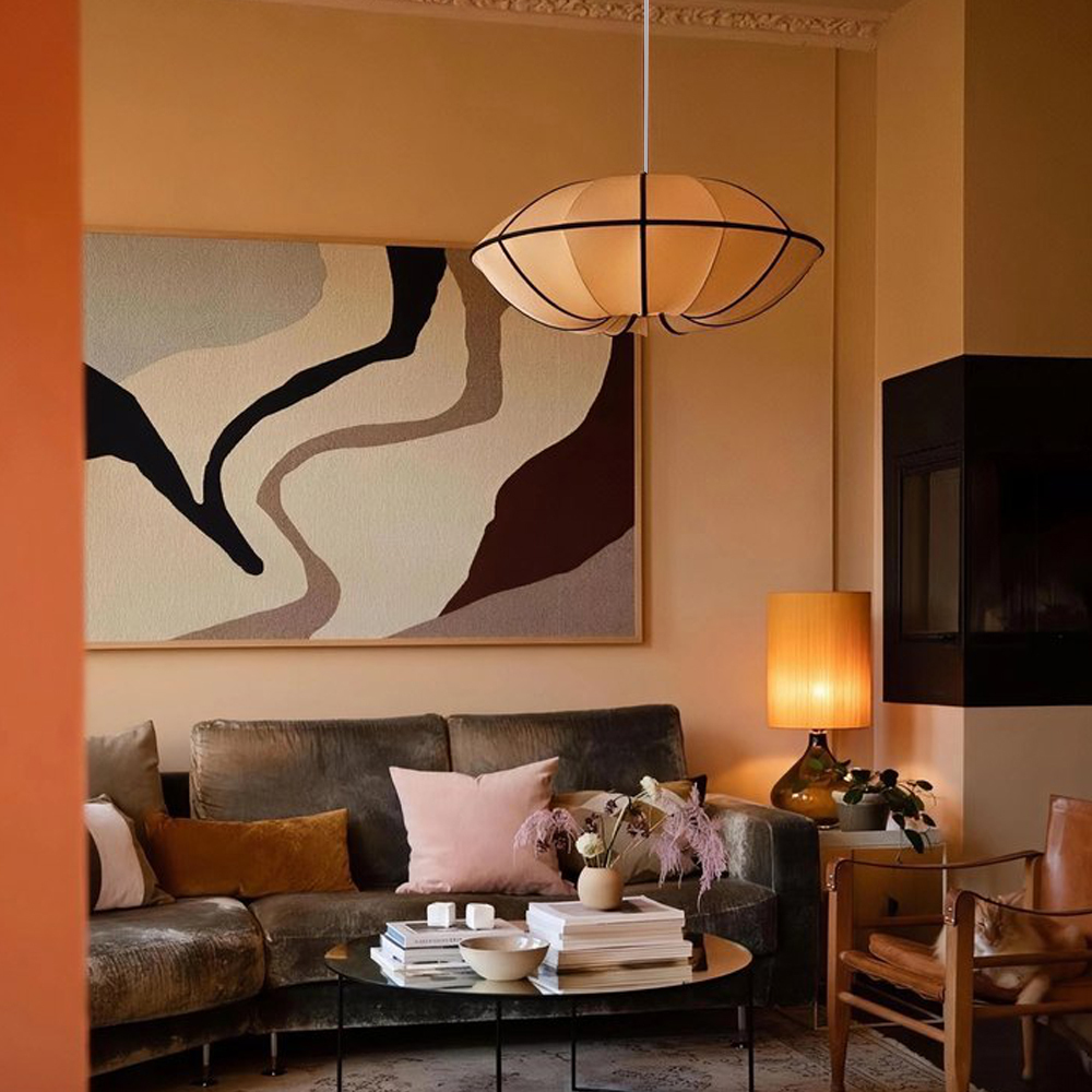 Classic UFO Ribbon Pendant Light For Kitchen Island