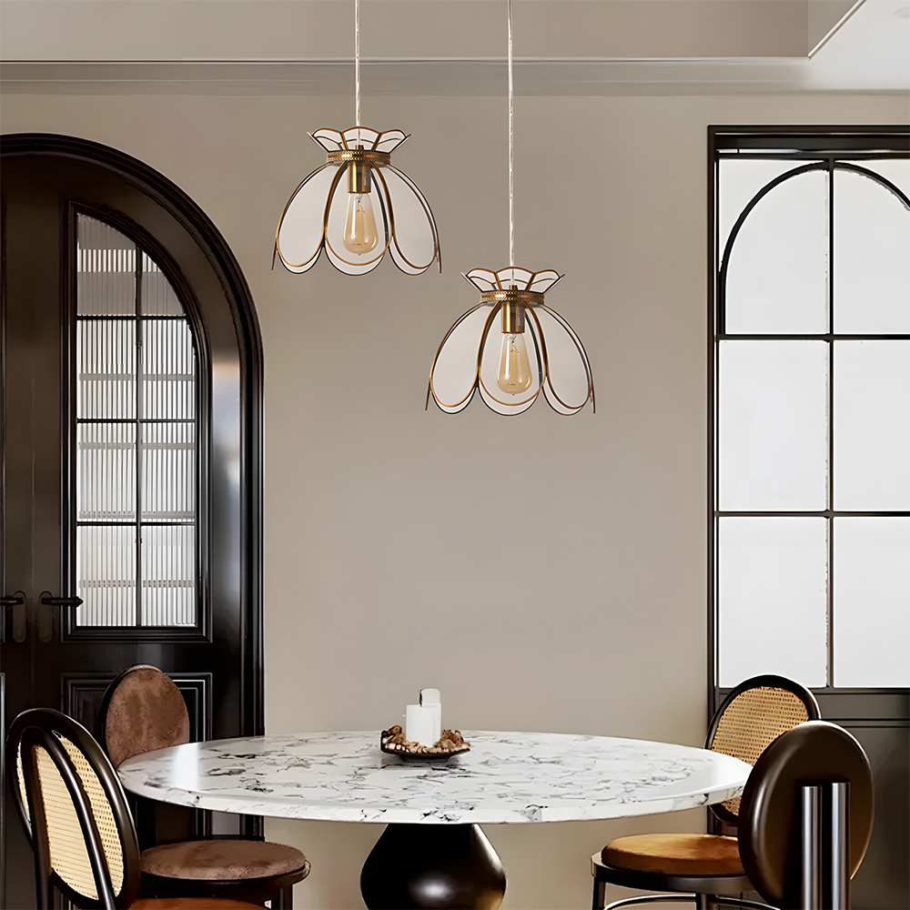 Retro Style Glass Pendant Light With Green or Gold Leaves