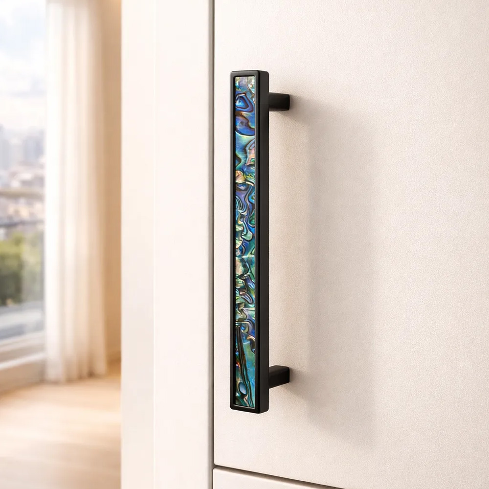 Luxury Natural Shell White Cabinet Pulls Brass Drawer Knobs