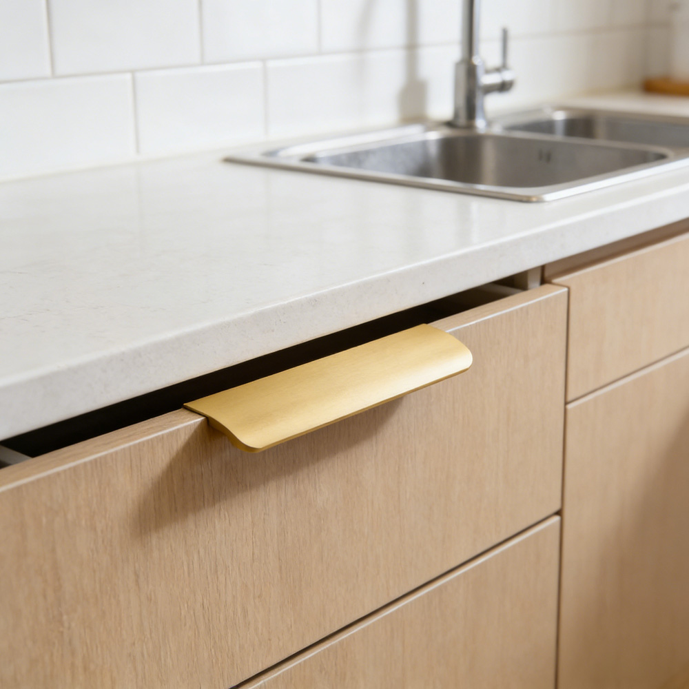 Modern Brushed Brass Gold  Edge Finger Pulls