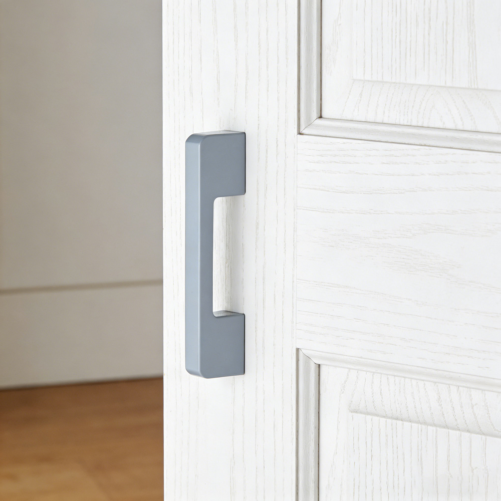 Minimalist Colorful Bathroom Cabinet Handles