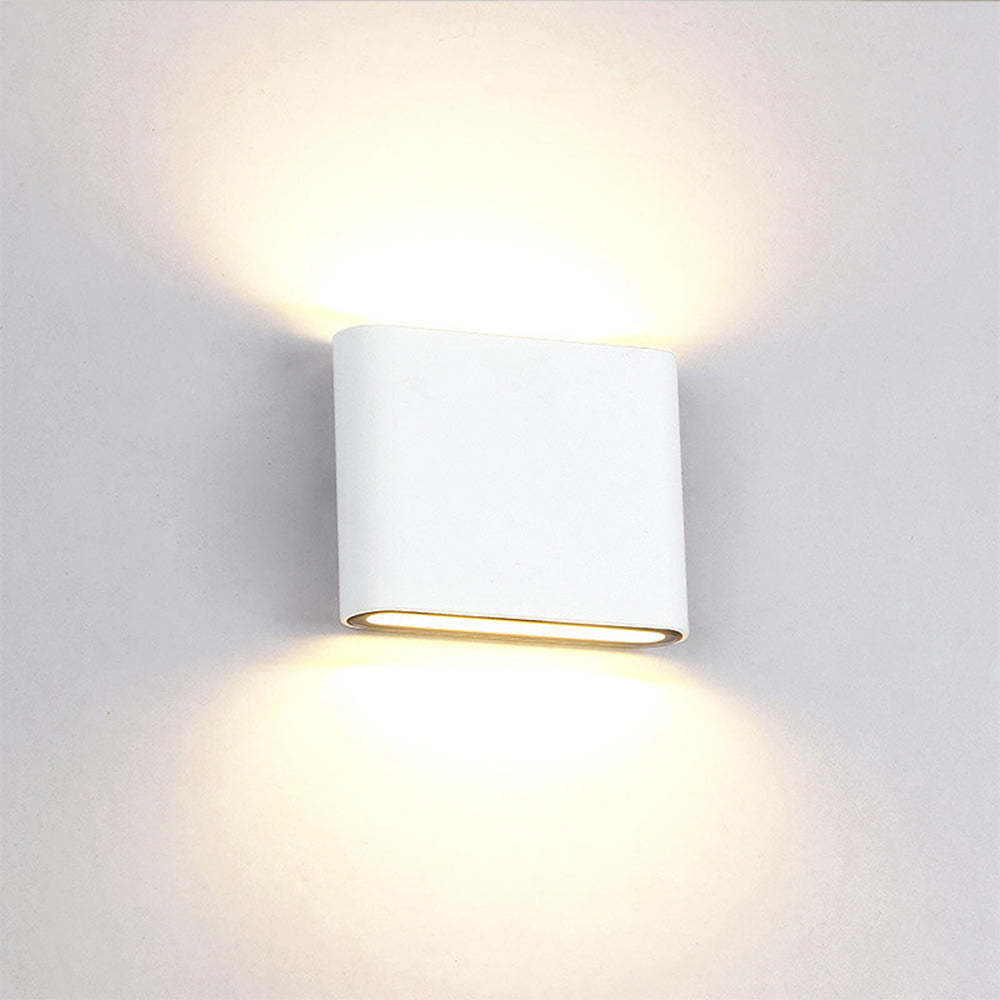 Modern Waterproof Aluminum Up Down Outdoor Wall Light