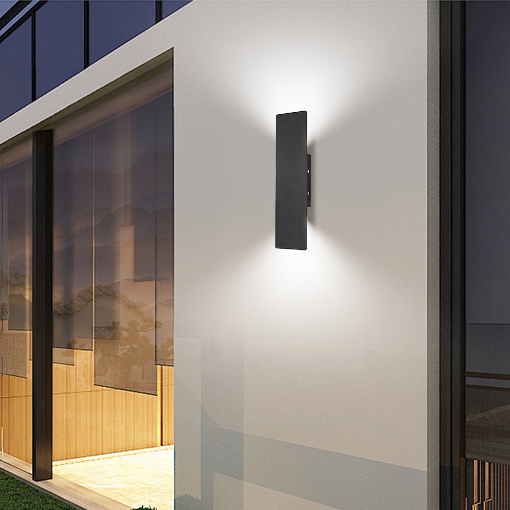 Modern Black Aluminum IP65 LED Wall Light