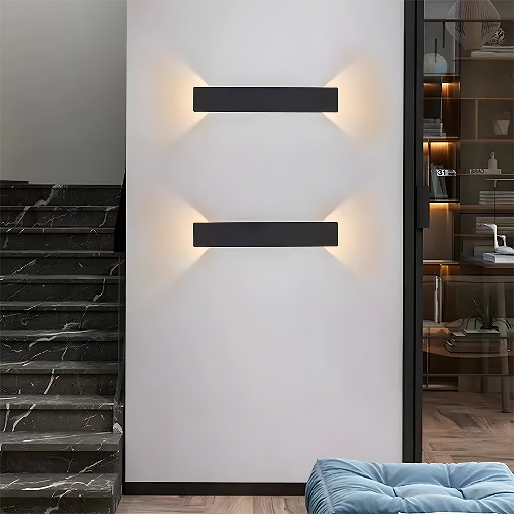Modern Black Aluminum IP65 LED Wall Light