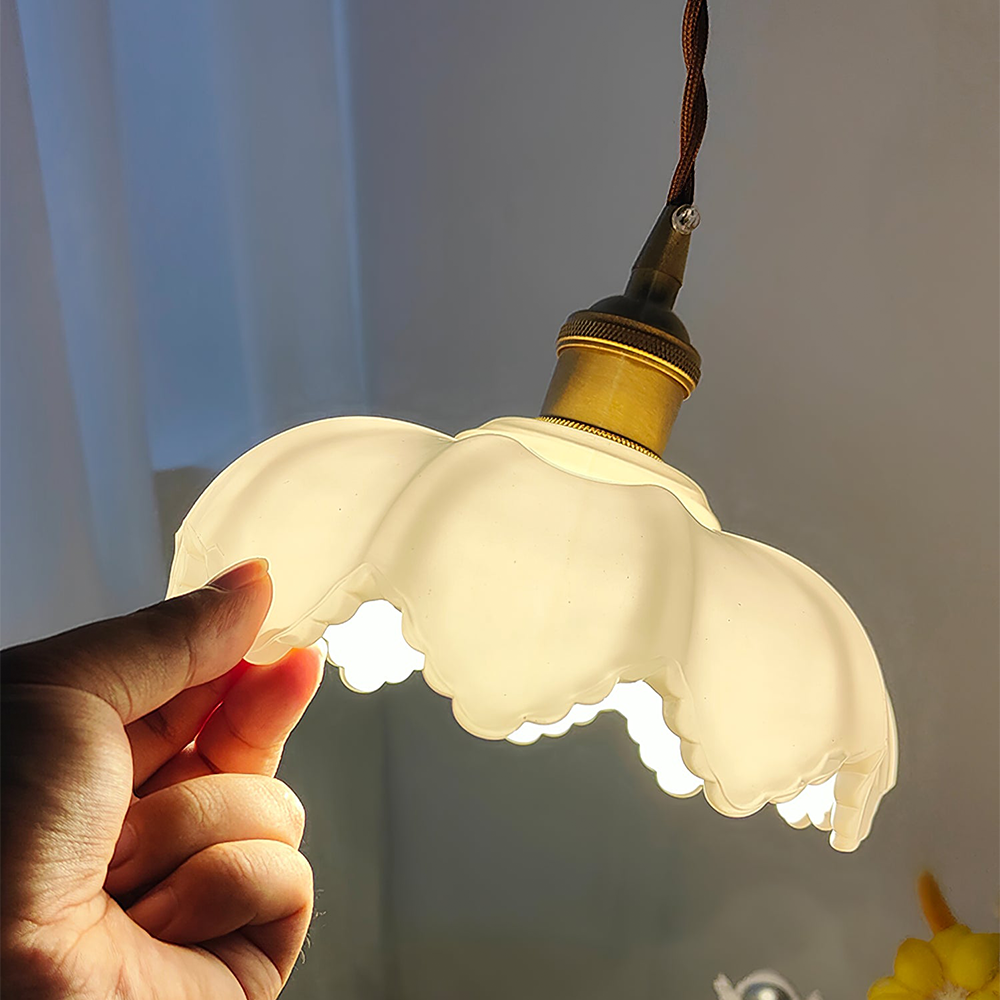 French Petal Pendant Light -Homdiy