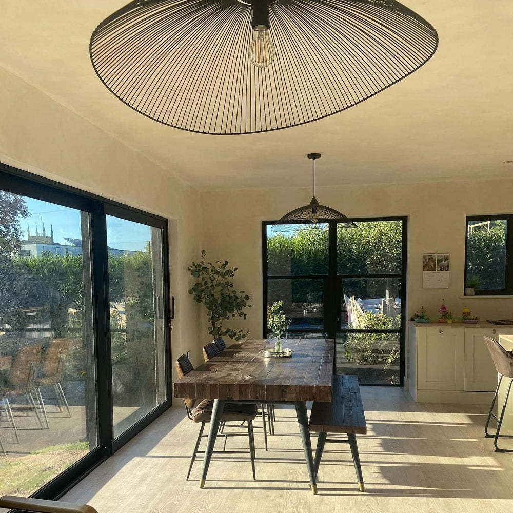 Single Black Pendant Light with Curved Metal Threads -Homdiy