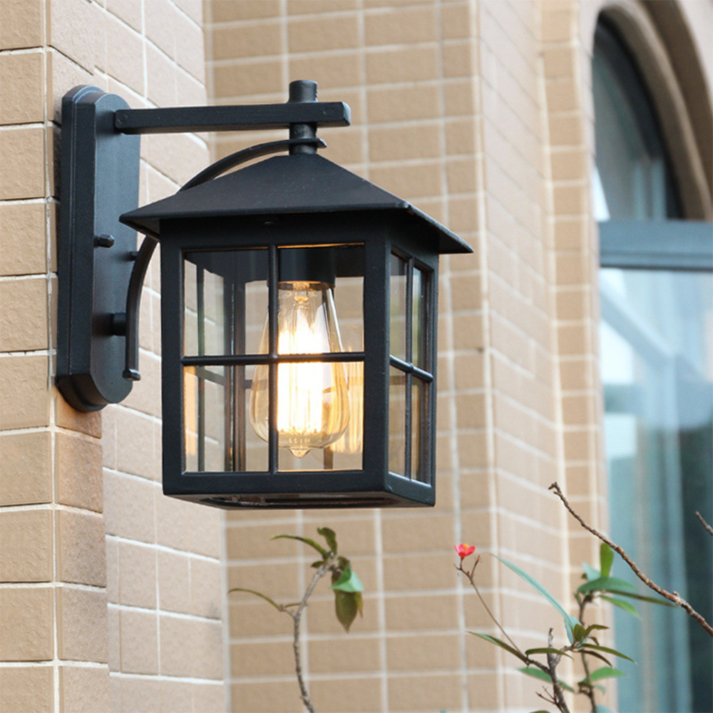 Simple Alessio Black Outdoor Wall Lamp -Homdiy