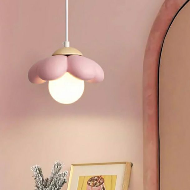 Modern Flower-Shaped Wood Resin Island PendantLight -Homdiy