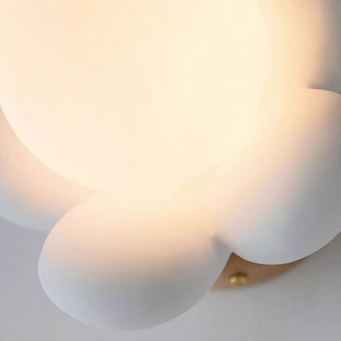 Modern Flower-Shaped Wood Resin Island PendantLight -Homdiy