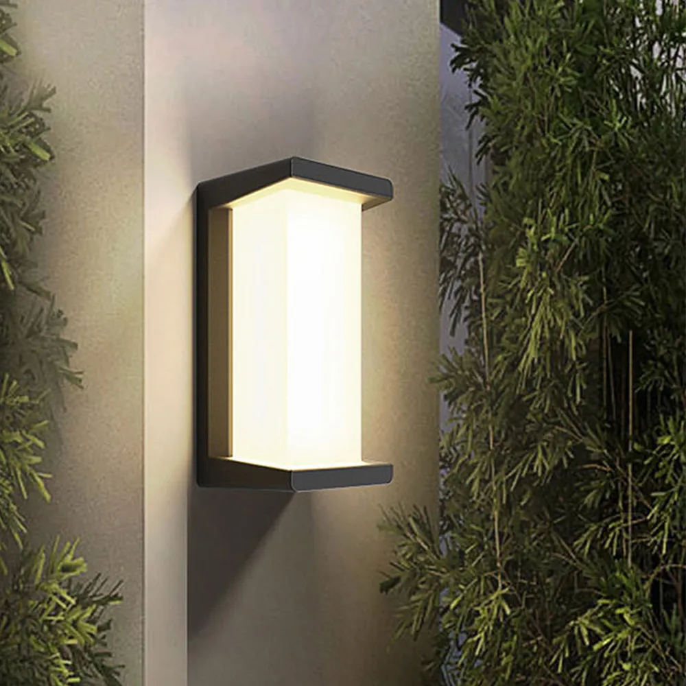 Outdoor Wall Lights