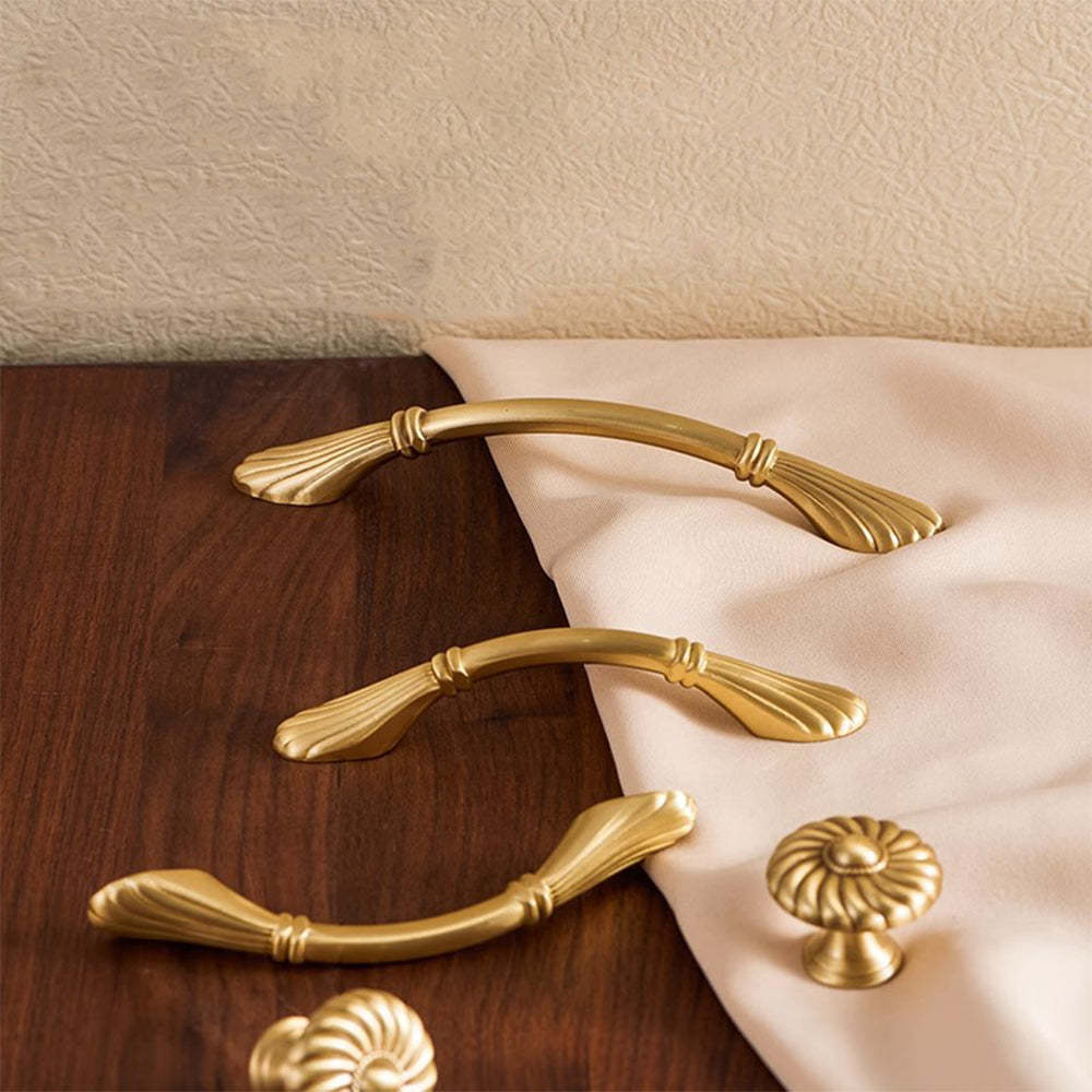 Elegant Brushed Brass Shell Dresser Handles -Homdiy