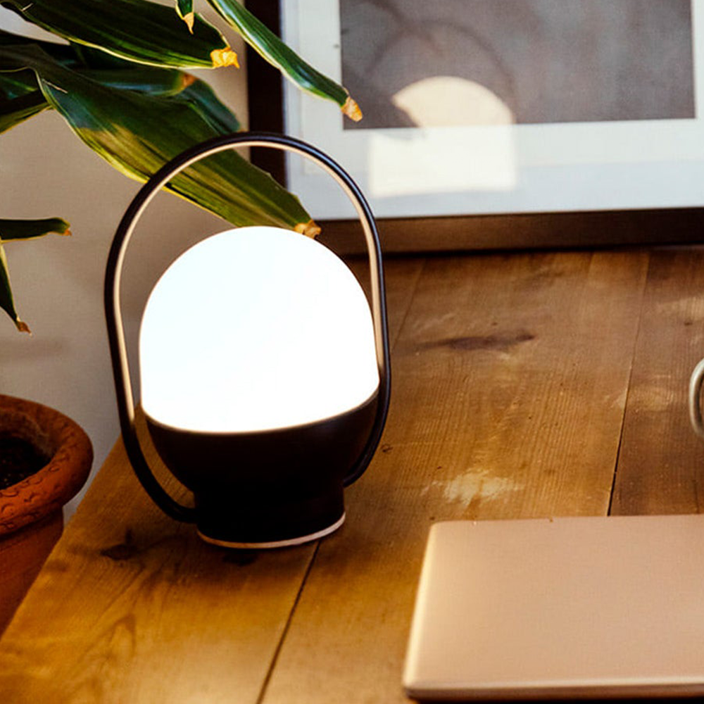 Take Away White & Black Table Lamp -Homdiy