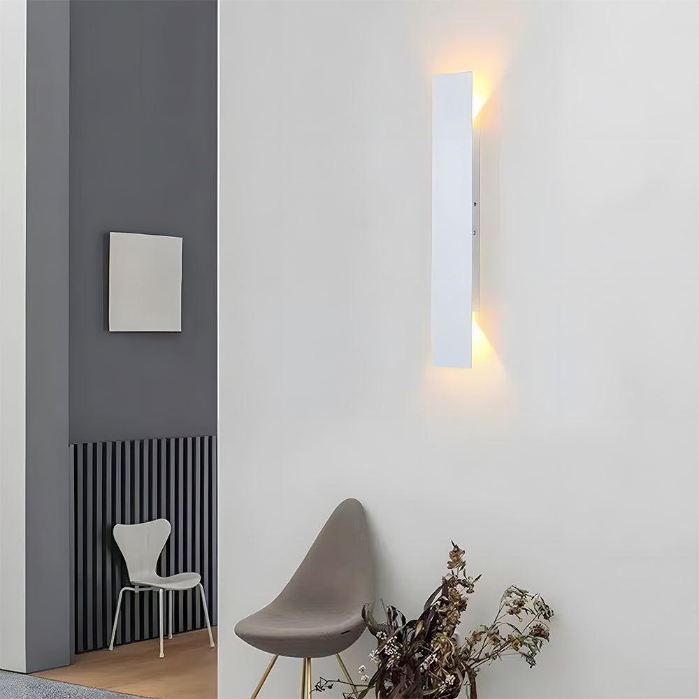 Modern Black Aluminum IP65 LED Wall Light