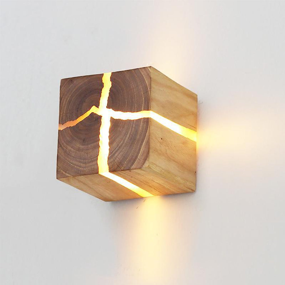 Simple Solid Wood Cracked Wall Lamp -Homdiy