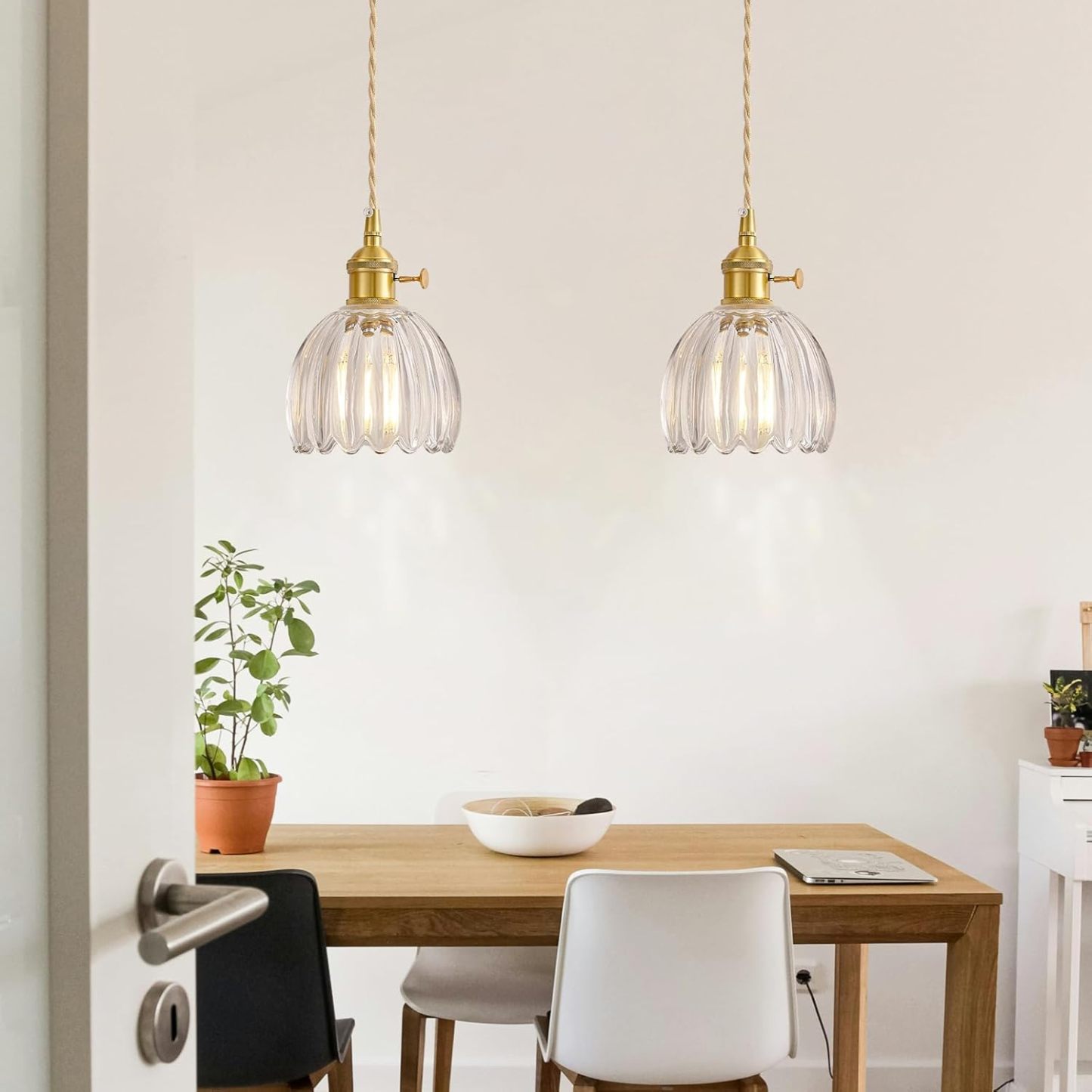 Retro Flower Glass Pendant Light