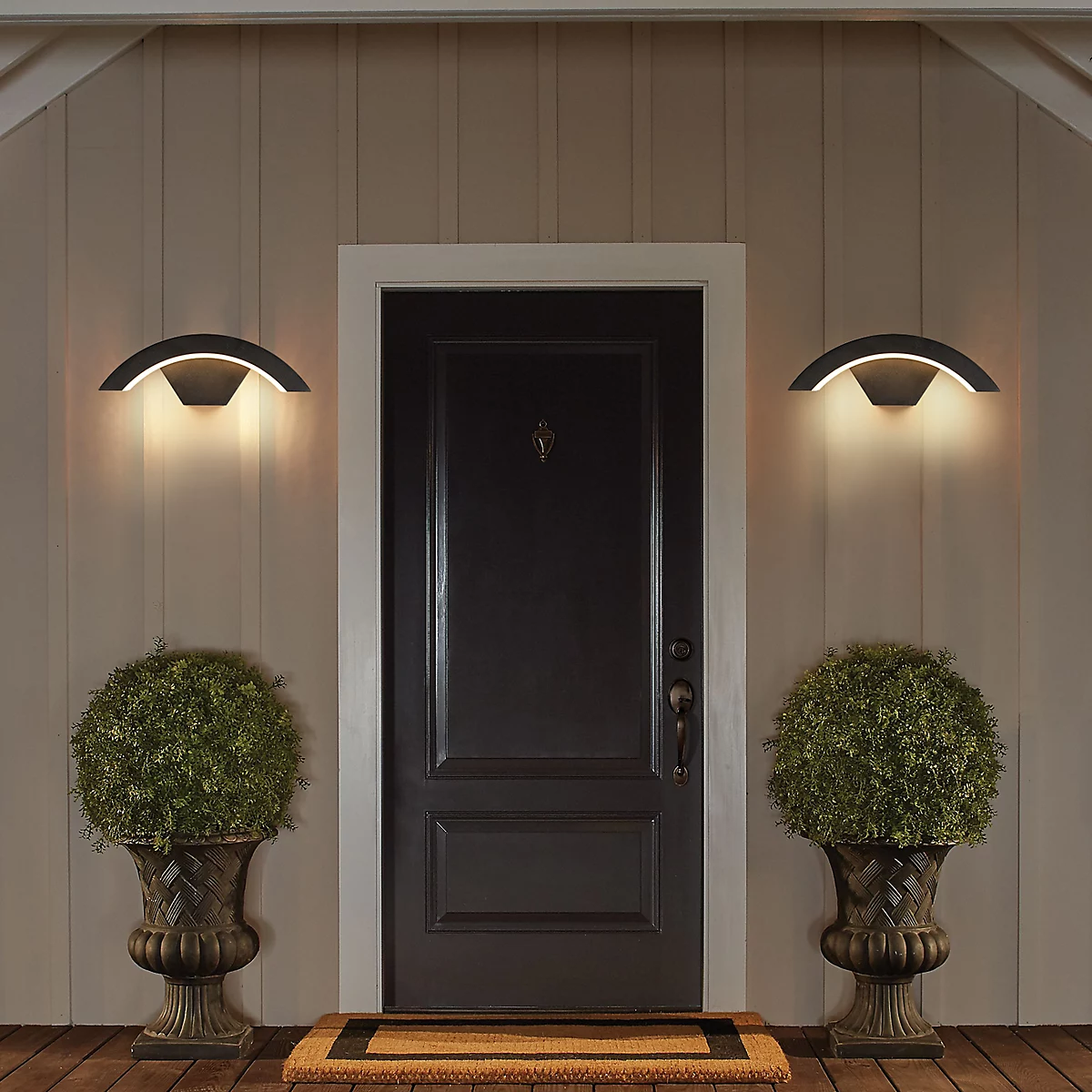 Modern Black Aluminium LED Outdoor Wall Light 