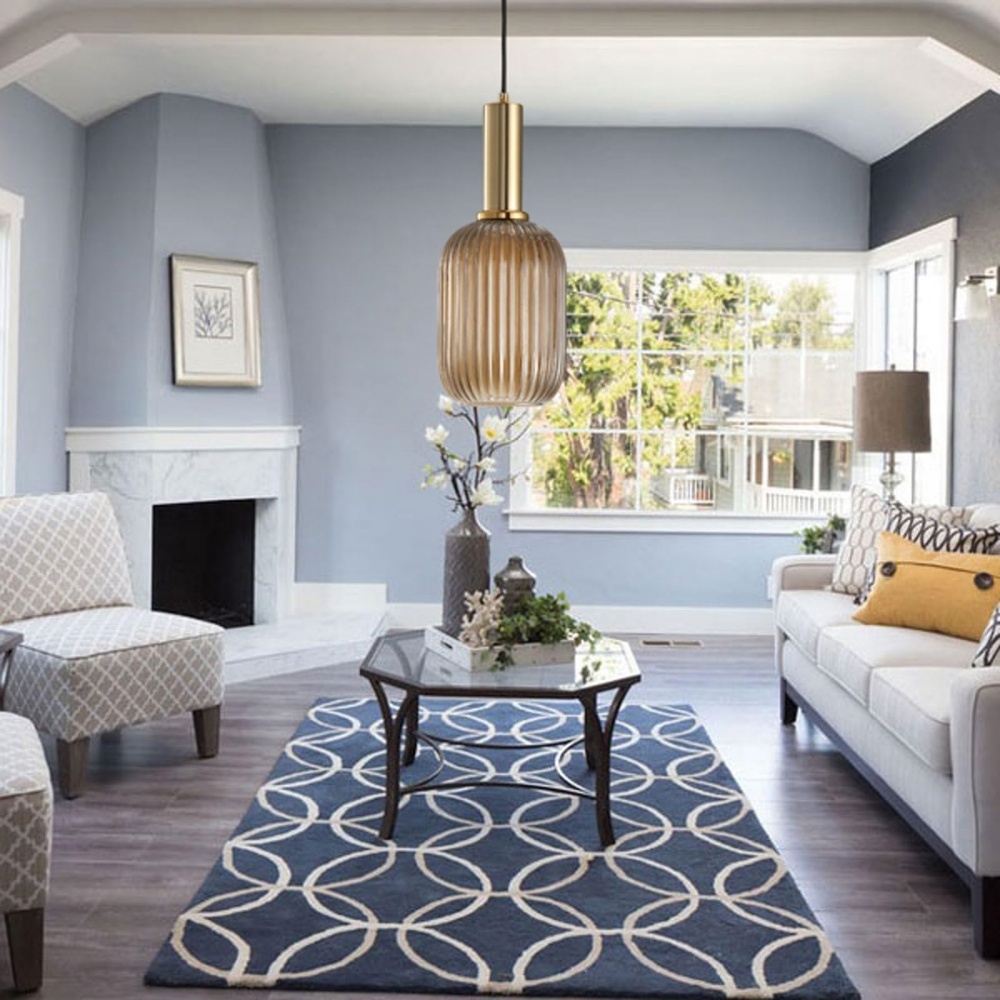 Retro Lantern Shape Stained Glass Pendant Light