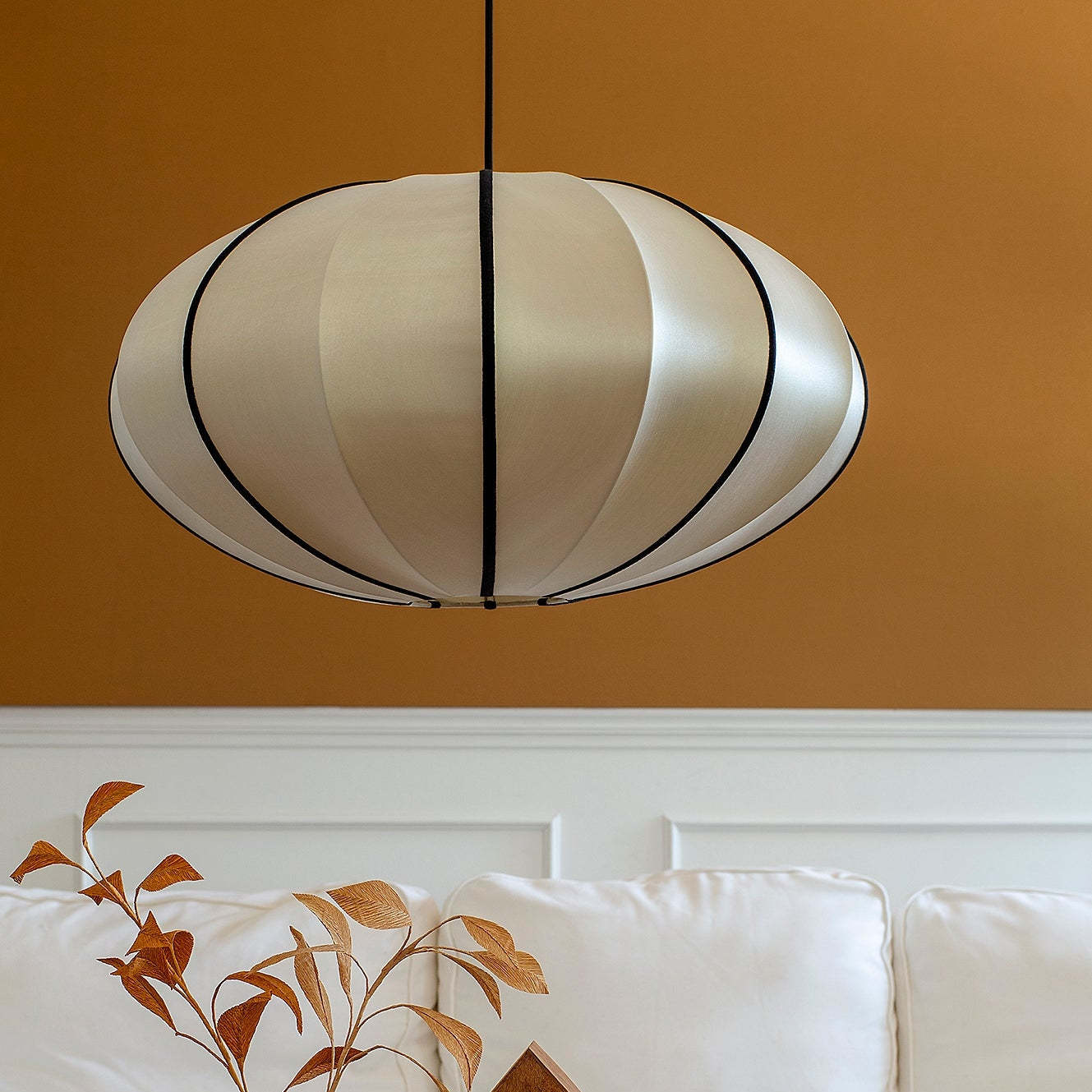 Classic Ribbon Pumpkin Pendant Light -Homdiy