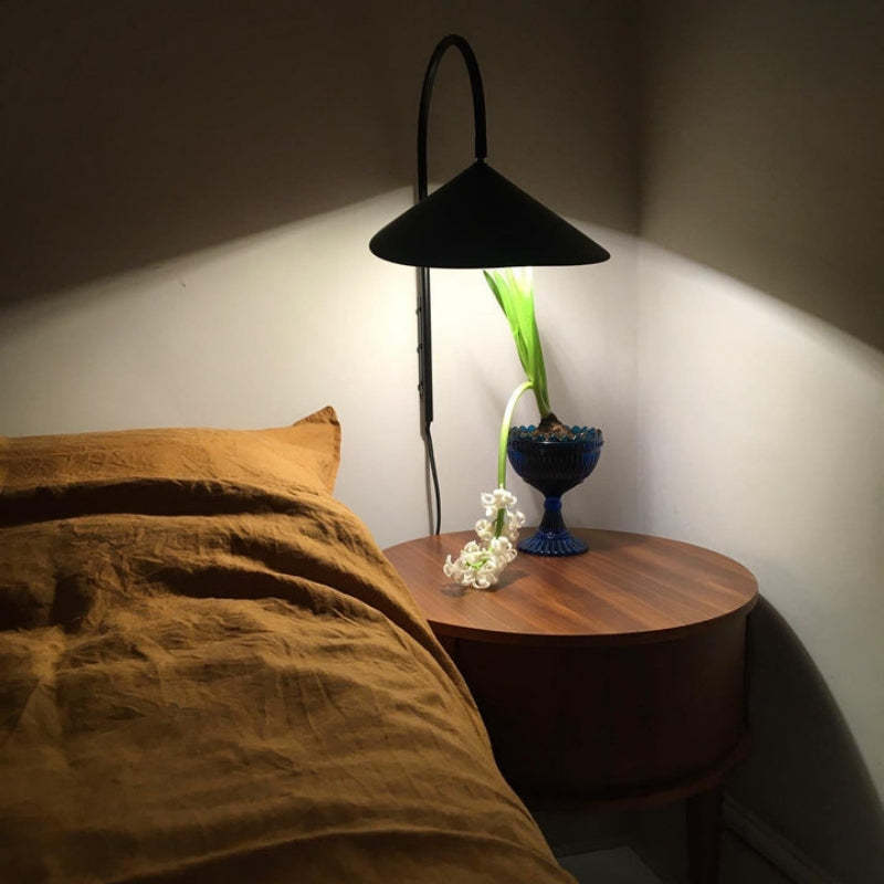 Modern Arum Creative Bedside Wall Lamp -Homdiy