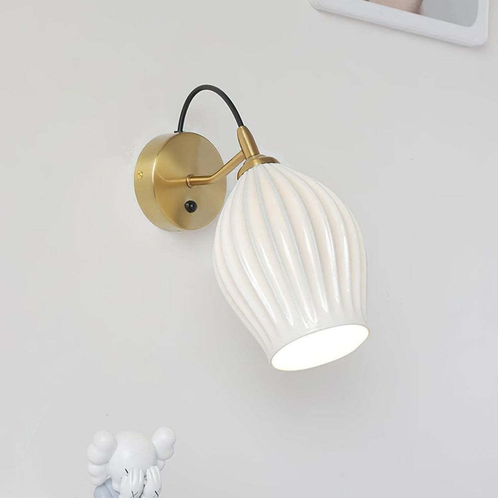 Modern Ceramic Ribbed Wall Light -Homdiy