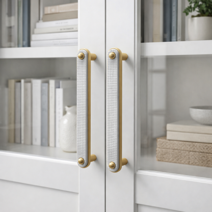 Modern Decorative Kitchen White Drawer Pull Cabinet