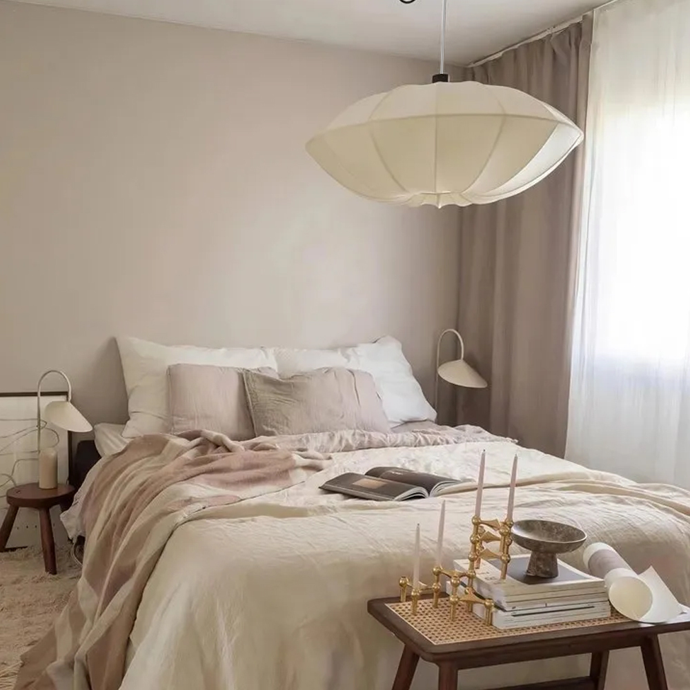 Classic UFO Ribbon Pendant Light For Kitchen Island