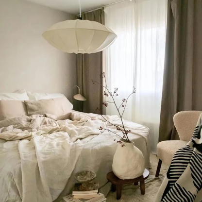 Classic UFO Ribbon Pendant Light For Kitchen Island