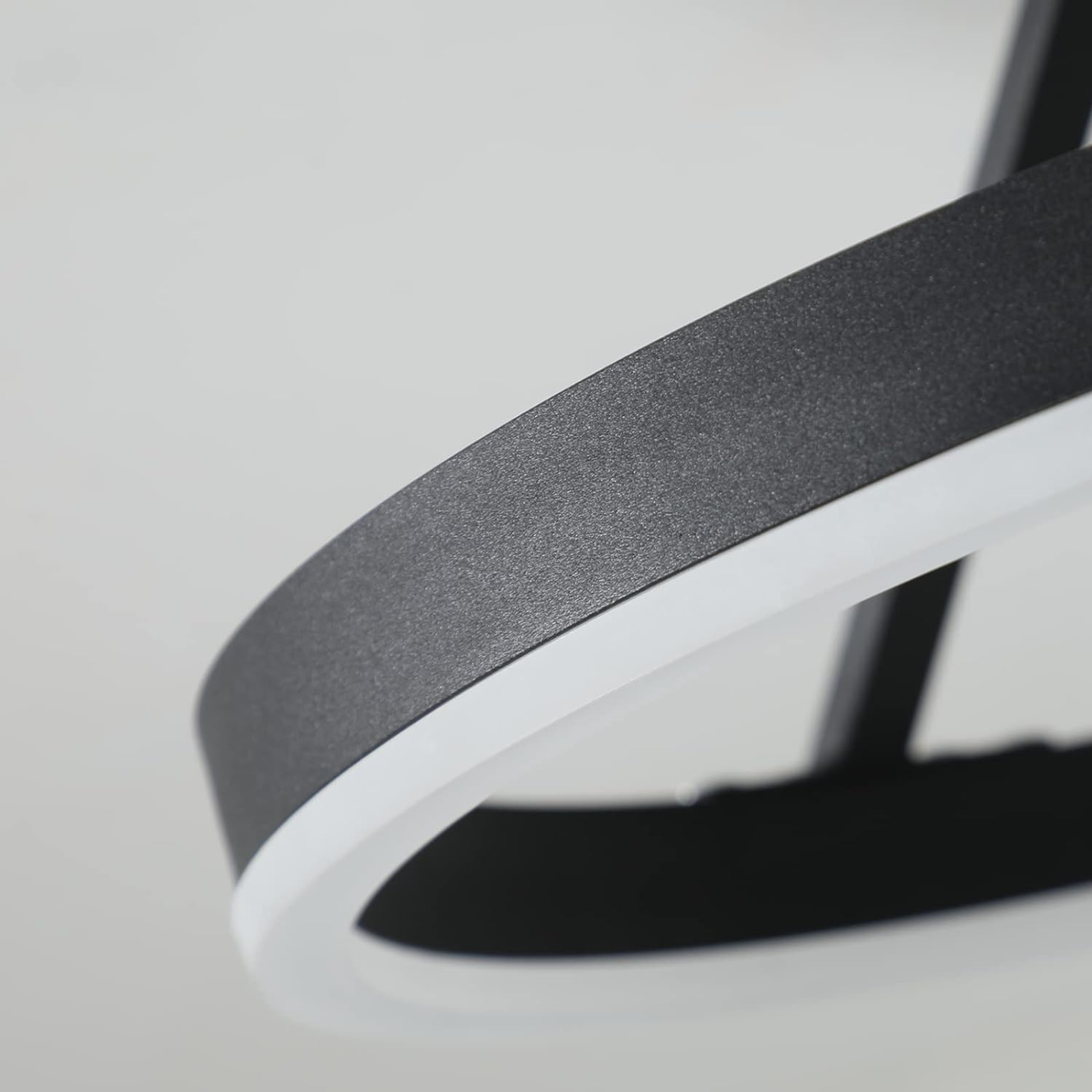 Circle Minimalist Metal LED Living Room Ceiling Light