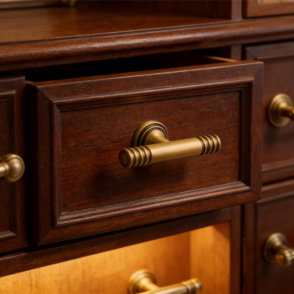Vintage Elegant Brass Pendant Drawer Pulls